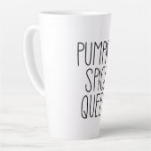 Tasse Latte Conception d'une reine Citrouille à épices (Angle gauche)
