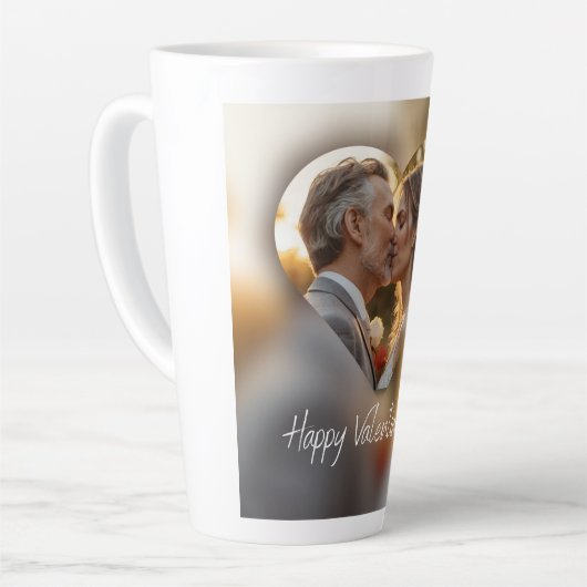 Tasse Latte Conception Heureuse Sainte-Valentin (Angle gauche)