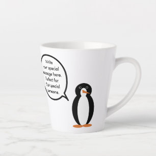 Tasse Latte Costume d'anniversaire avec Mme Penguin Personnali