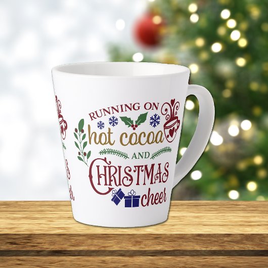 Tasse Latte Courir sur le cacao chaud et la fête de Noël