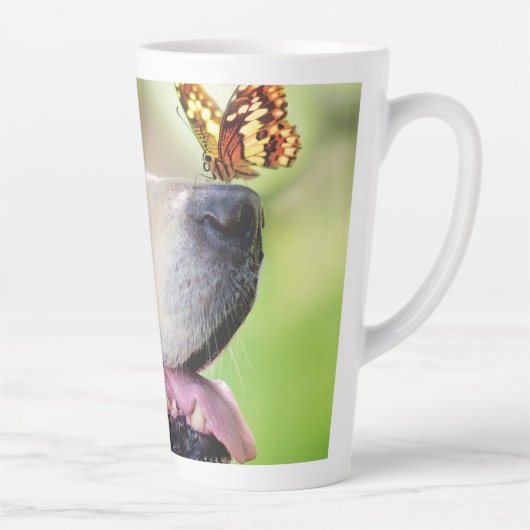 Tasse Latte Coussin décoratif Labrador et papillon (Droite)