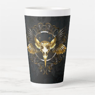 Tasse Latte Crâne d'oiseaux dorés sur arrière - plan noir