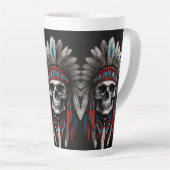 Tasse Latte Crâne en chef amérindien avec coiffure (Angle droit)