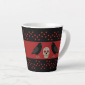 Tasse Latte Crâne gothique et ravens du gardien Halloween (Angle droit)