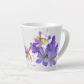 Tasse Latte Crocus violets avec tonneau gris clair d'abeille (Angle droit)