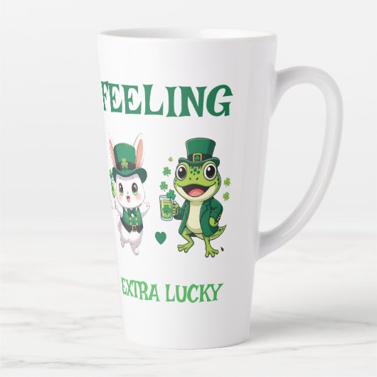 Tasse Latte Custom Text St. Patrick's Day Frog and Bunny (Droite)