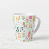 Tasse Latte Cute Pattern avec Whimsical Animals & Toys (Angle droit)
