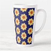 Tasse Latte Dahlia jaune motif floral sur bleu (Droite)