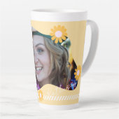 Tasse Latte Daisy Graduate Photo Beige (Angle droit)