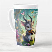 Tasse Latte De mignons saolas jouent aux violons dans une forê (Angle gauche)