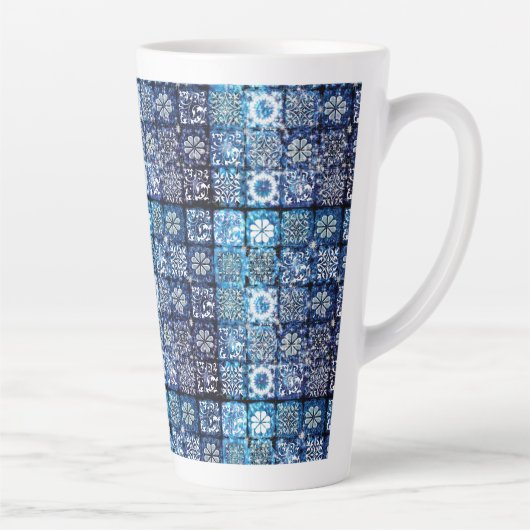 Tasse Latte Découpe victorienne bleue (Droite)