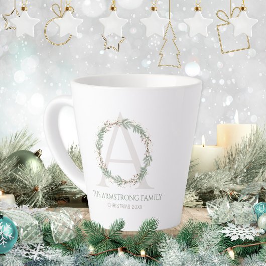 Tasse Latte Deep Sage Wreath Monogram Family Name Keepsake
