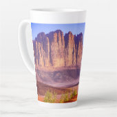 Tasse Latte Désert du Wadi Rum en Jordanie, Vacances (Angle gauche)