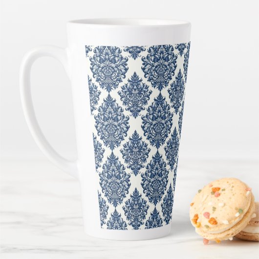 Tasse Latte dessin damas bleu (En situation)