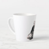 Tasse Latte Dessin de couchage du chat Coon principal (Angle gauche)