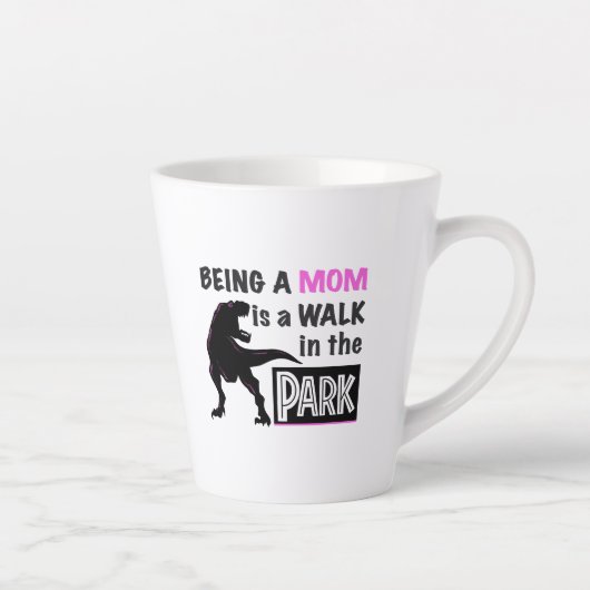 Tasse Latte Dinosaure drôle Être maman est une promenade dans (Droite)