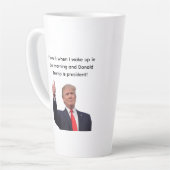 Tasse Latte Donald Trump 2024 (Angle gauche)