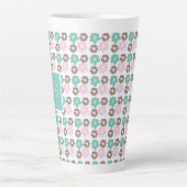 Tasse Latte Donuts glaçés de Noël gribouillis rose Initial (Devant)