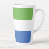 Tasse Latte drapeau de la Sierra Leone (Droite)