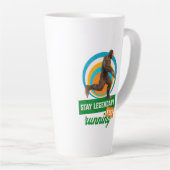 Tasse Latte Drôle de motivation de course de Bigfoot (Angle droit)