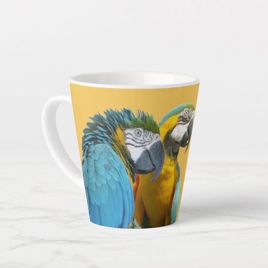 Tasse Latte Drôle Parler Les Perroquets Poussière. BG Latte Mu (Angle gauche)