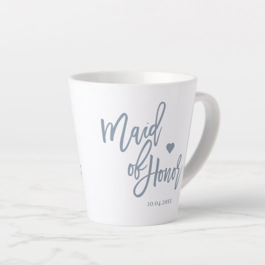 Tasse Latte Dusty Blue Maid of Honor Lettrer le script (Angle droit)