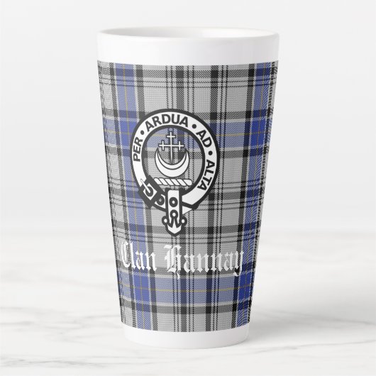 Tasse Latte Écosse Clan Hannay Crest Badge et Tartan Custom (Devant)