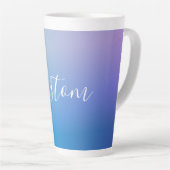 Tasse Latte Écriture de script modifiable moderne | Ombre colo (Angle droit)
