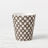 Tasse Latte Elégant blanc et Brown Motif À damiers (Devant)