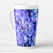 Tasse Latte Élégant bleu violet clair magenta hydrangée floral (Angle gauche)