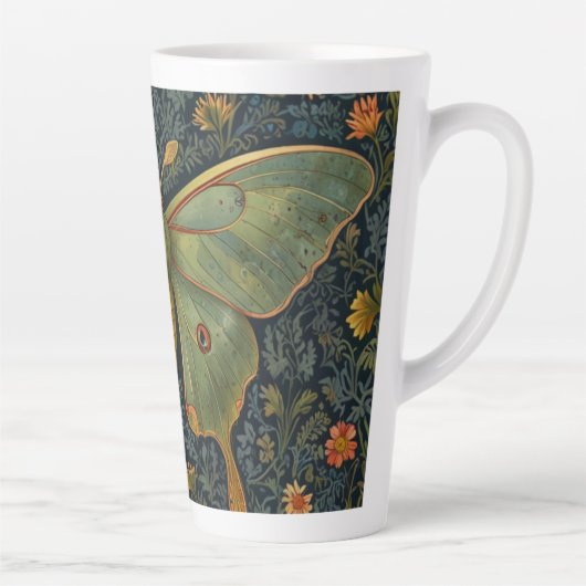 Tasse Latte Élégant boho rétro Luna moth botanique (Droite)
