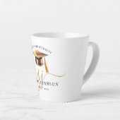 Tasse Latte Elegant Gold Script Monogram Graduation (Angle droit)