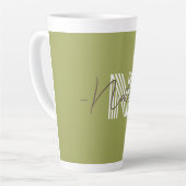 Tasse Latte Élégant monogramme initial et calligraphie Olive (Angle gauche)