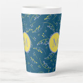 Tasse Latte Élégant monogramme lilas jaune motif (Devant)
