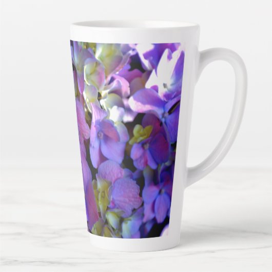 Tasse Latte Elégante magenta rose violet foncé hydrangées flor (Droite)