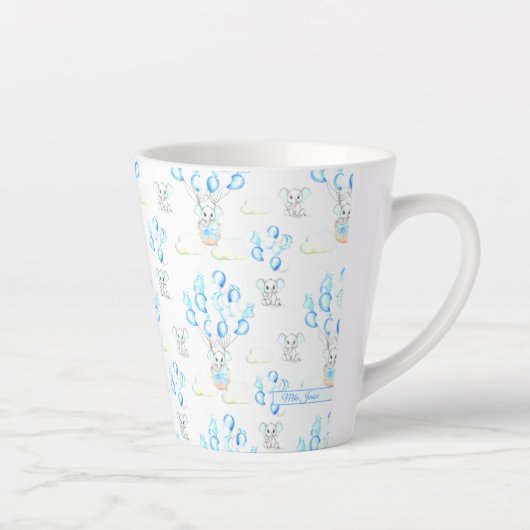 Tasse Latte Eléphants mignons Ballons & Nuages Baby Boy Motif (Droite)