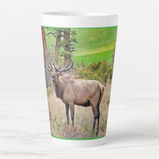 Tasse Latte Elk mâle à Estes Park, Colorado en septembre
