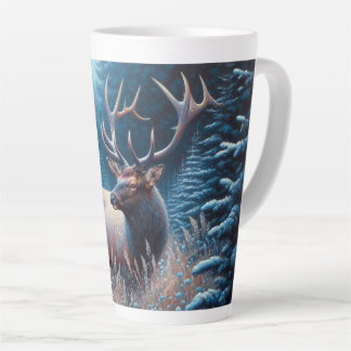 Tasse Latte Elk taureau dans la prairie avec pins