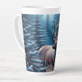 Tasse Latte Elk taureau dans la prairie avec pins (Angle gauche)
