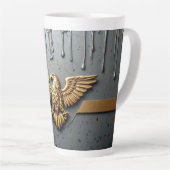 Tasse Latte Emblème d'aigle doré aux ailes déployées (Angle droit)