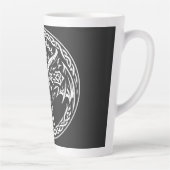Tasse Latte Emblème Dragon Celtique par BurnsInHell (Droite)