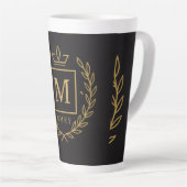Tasse Latte "Emblème Royal NMKY – Monogramme M Crest Design" (Angle droit)
