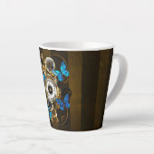 Tasse Latte Engrenages à vapeur et papillons bleus (Angle droit)