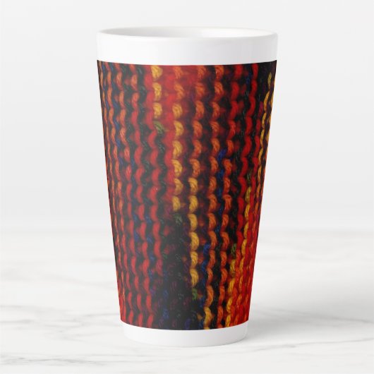 Tasse Latte Enveloppé dans des fils chauds (Devant)