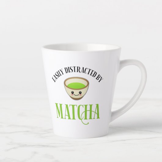 Tasse Latte Facilement Distrait Par Matcha (Droite)