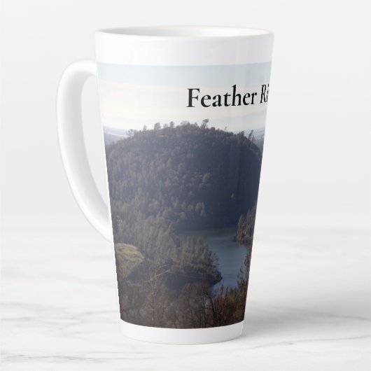 Tasse Latte Feather River sur une tasse, boisson chaude, usten (Angle gauche)