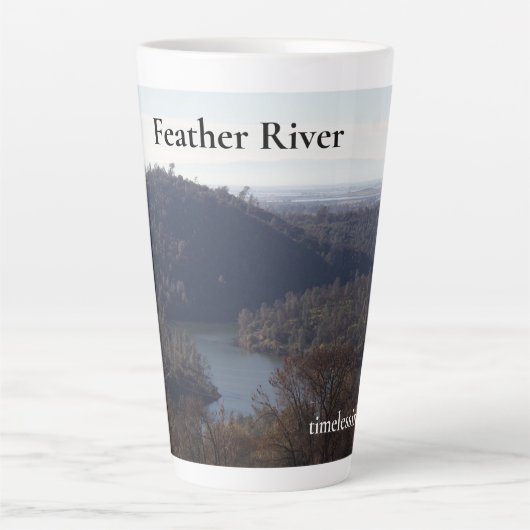Tasse Latte Feather River sur une tasse, boisson chaude, usten (Devant)