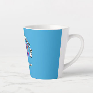 Tasse Latte Feminine et sans peur. Journée internationale de l