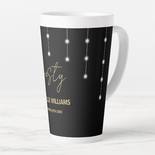 Tasse Latte Fête Black And Gold Script Moderne (Angle droit)