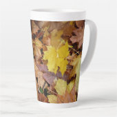 Tasse Latte Feuilles de Érable Tombées Jaune Automne Nature (Angle droit)